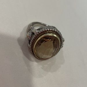 Judith ripka cocktail topaz ring, gold with 2 diamond on the side